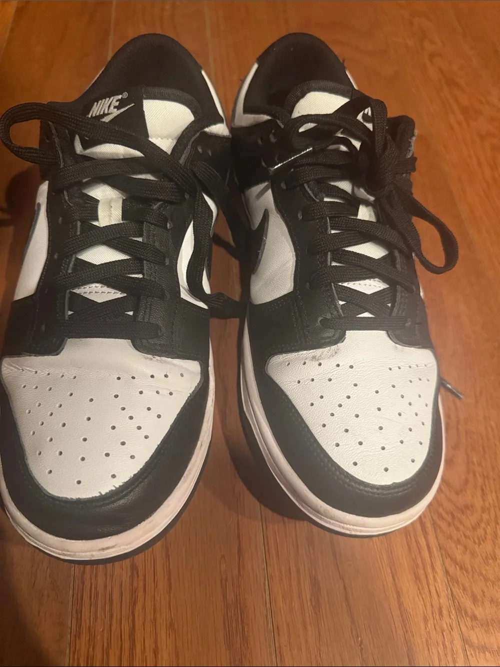 Nike classic low